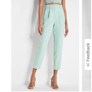 NWT Express High Waisted Pleated Ankle Pant Sz 2 Short